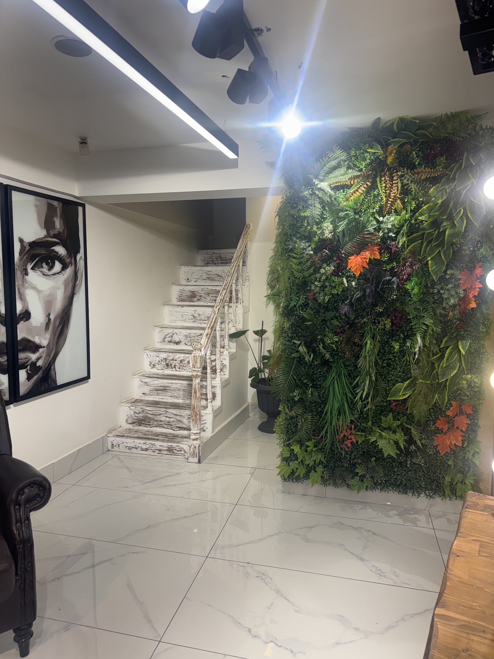 Kadir Sarıözkan Hair Beauty Salon