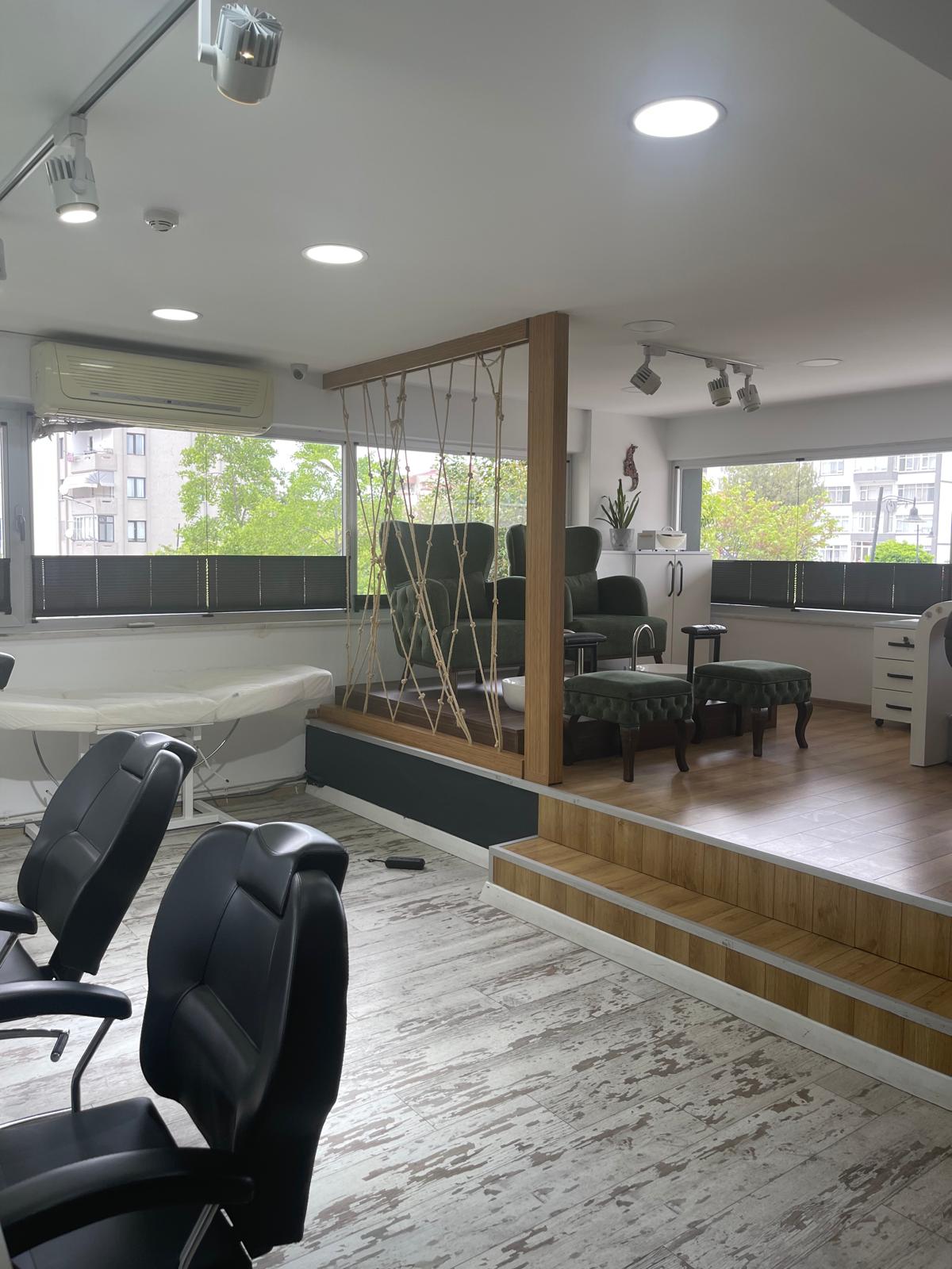 Kadir Sarıözkan Hair Beauty Salon