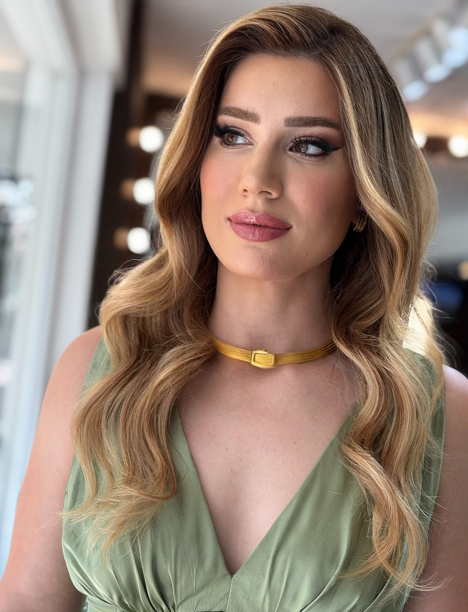 Nazlı Türkyılmaz Hair&Make up Studio