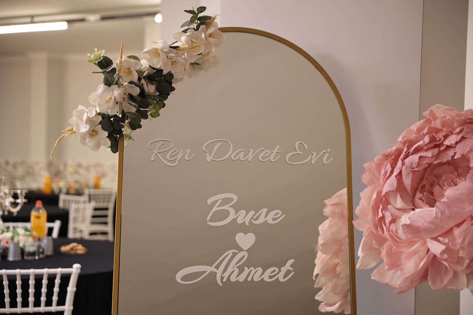 REN Davet Evi